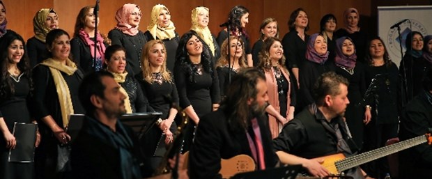 24-istanbul-caz-festivalinde-suriyeli-kadinlar-korosu,0TTt1OUy60eOZay1tbulgQ